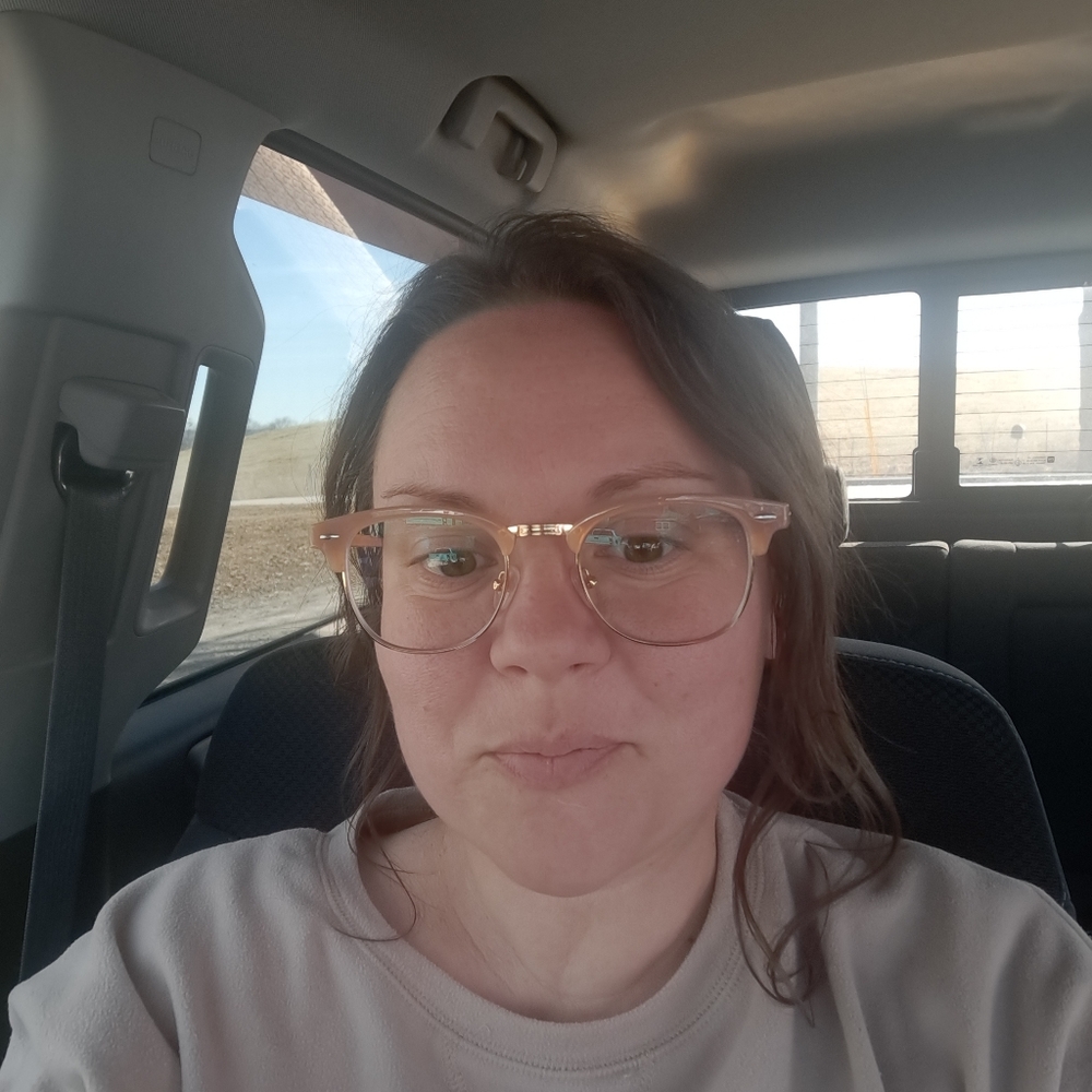 Meet your Posher, Ashely